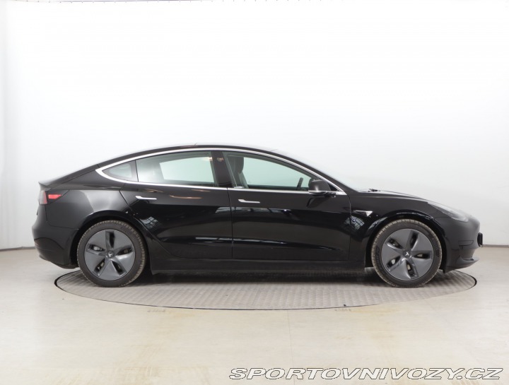 Tesla Model 3 Std Range Plus 52kWh 2020