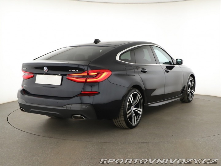 BMW 6 GT  640i xDrive GT 2022