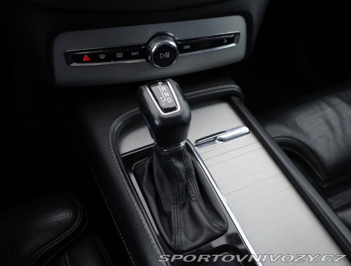 Volvo Ostatní modely XC90 Inscription D5 AWD Polest 2018
