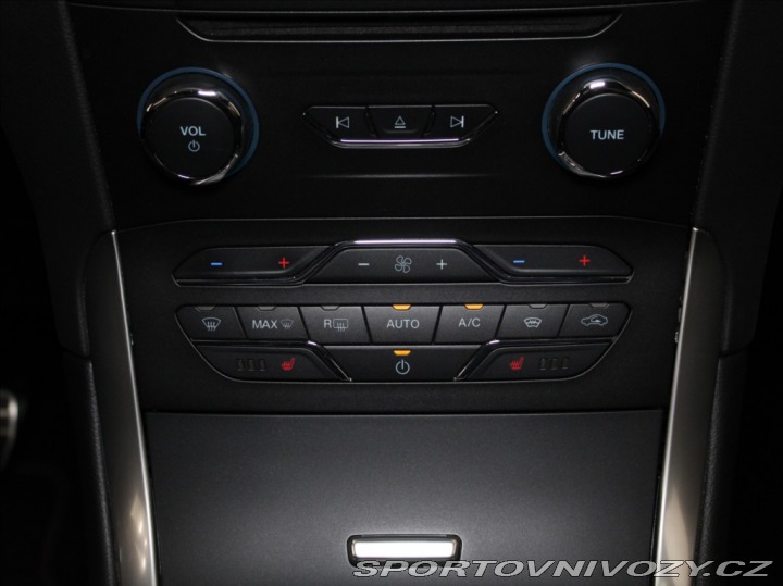 Ford Ostatní modely S-MAX 2,5 Hybrid ST-line Výprod 2022