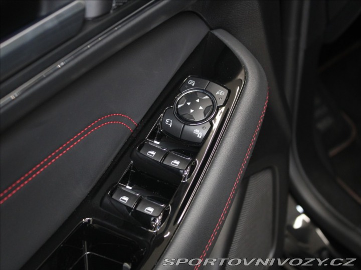Ford Ostatní modely S-MAX 2,5 Hybrid 140kW ST-Line 2022