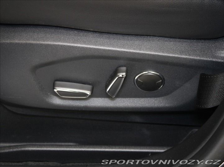 Ford Ostatní modely S-MAX 2,5 Hybrid 140kW ST-Line 2022