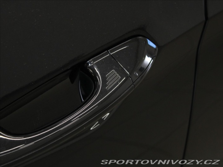 Ford Ostatní modely S-MAX 2,5 Hybrid ST-line Výprod 2022