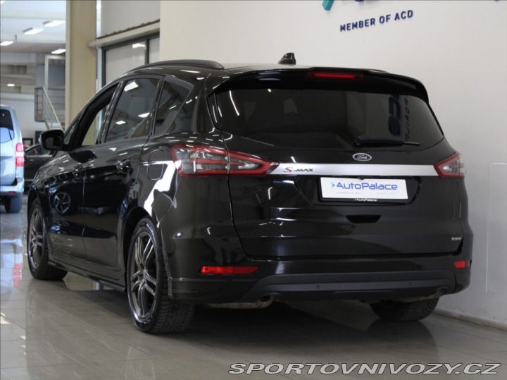 Ford Ostatní modely S-MAX 2,5 Hybrid ST-line Výprod 2022