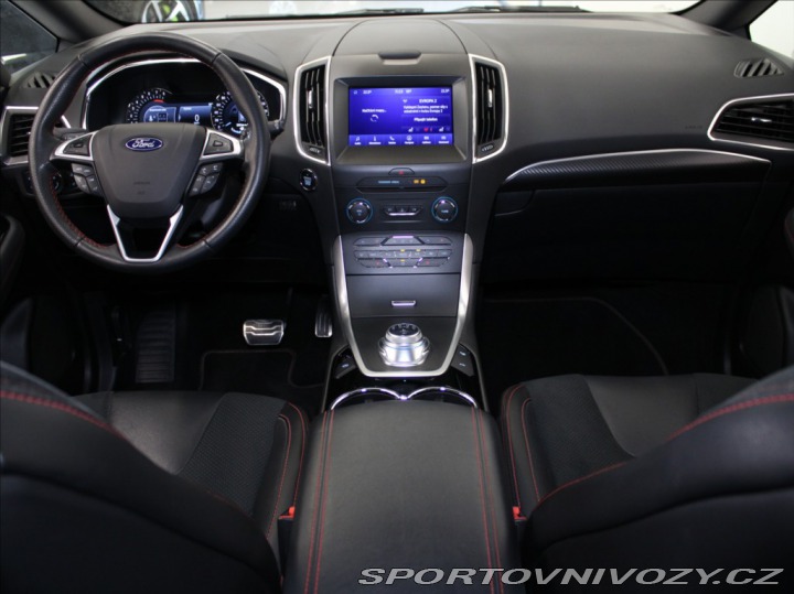Ford Ostatní modely S-MAX 2,5 Hybrid ST-line Výprod 2022
