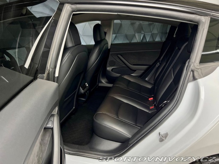 Tesla Model 3 RANGE PLUS, RWD, MATRIX 2021