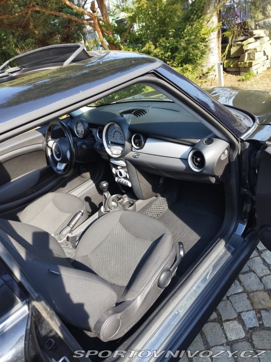 Mini Cooper R56 LCI 2010