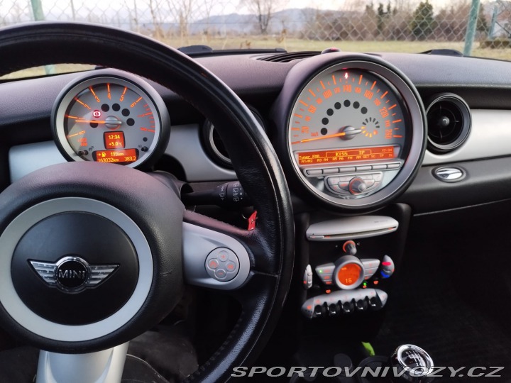 Mini Cooper R56 LCI 2010