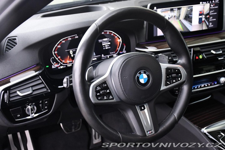 BMW 5 530d xD MSPORT ČR PANO TA 2021