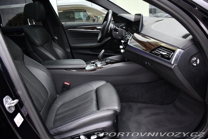 BMW 5 530d xD MSPORT REZERVACE 2021