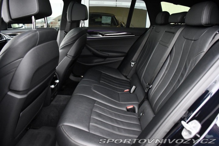 BMW 5 530d xD MSPORT ČR PANO TA 2021