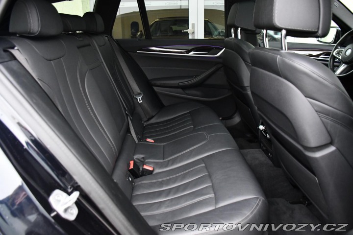 BMW 5 530d xD MSPORT REZERVACE 2021