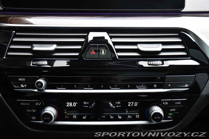 BMW 5 530d xD MSPORT ČR PANO TA 2021