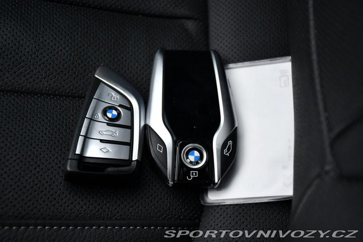 BMW 5 530d xD MSPORT REZERVACE 2021