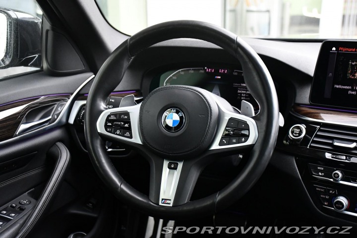 BMW 5 530d xD MSPORT REZERVACE 2021