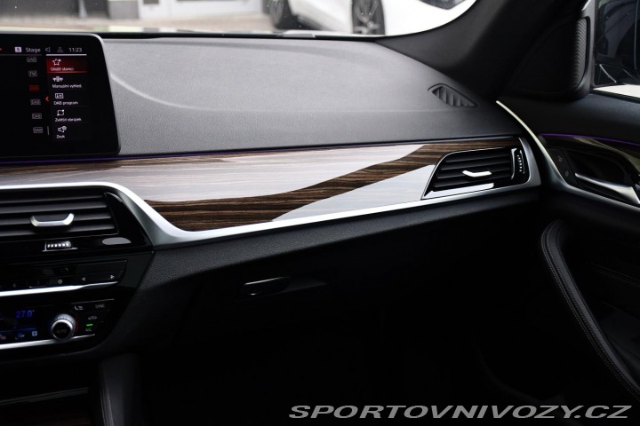 BMW 5 530d xD MSPORT ČR PANO TA 2021