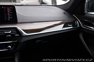 BMW 5 530d xD MSPORT ČR PANO TA 2021