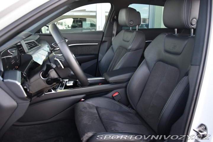 Audi Ostatní modely e-tron 50 S-LINE K360 HEAD-UP 2020