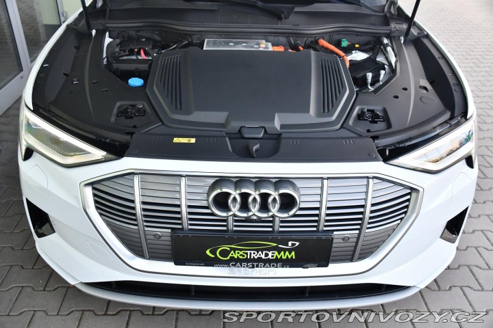 Audi Ostatní modely e-tron 50 S-LINE K360 REZERVACE 2020