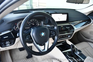 BMW 5 540i xD LUXURY LINE HUD 2017