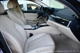 BMW 5 540i xD LUXURY LINE HUD 2017