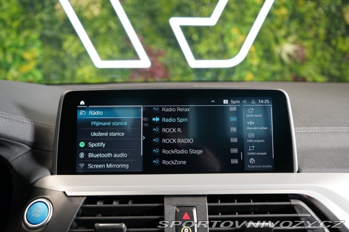 BMW iX3 RWD*HUD*TAŽNÉ*H/K*ACC*PAN 2021