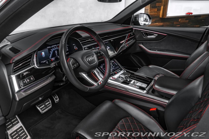 Audi SQ8 competition+, karbon, pan 2023