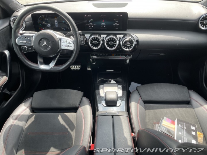 Mercedes-Benz A 2,0 A180d Automat 85kw AM 2021