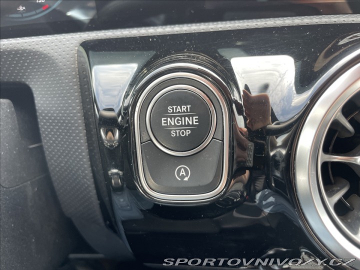 Mercedes-Benz A 2,0 A180d Automat 85kw AM 2021