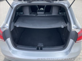 Mercedes-Benz A 2,0 A180d Automat 85kw AM 2021