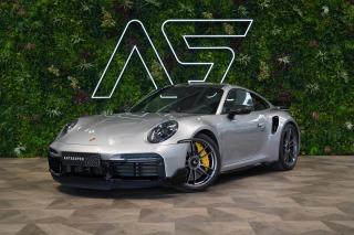 Porsche 911 TURBO S*LIFT*PDLS+*SPORT-