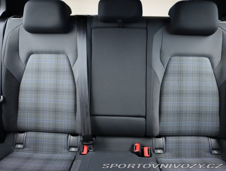 Volkswagen Golf GTE 2020