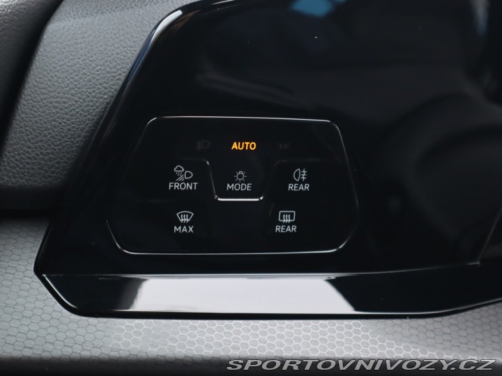 Volkswagen Golf GTE 2020