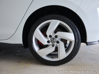 Volkswagen Golf GTE 2020