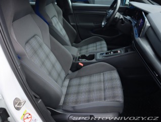 Volkswagen Golf GTE 2020