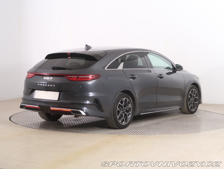 Kia ProCeed GT-Line 1.5 T-GDI 2022