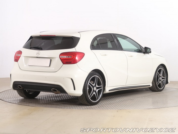 Mercedes-Benz A AMG line A 200 d 4MATIC 2015