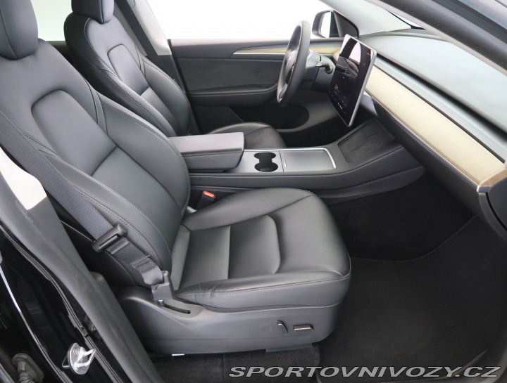 Tesla Model Y Long Range AWD 75kWh 2023