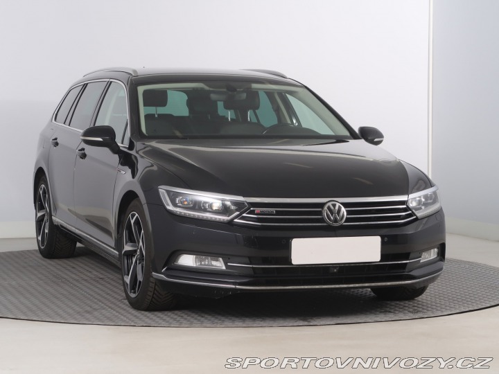 Volkswagen Ostatní modely Passat Highline 2.0 BiTDI 2014