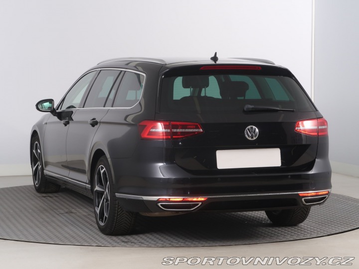 Volkswagen Ostatní modely Passat Highline 2.0 BiTDI 2014