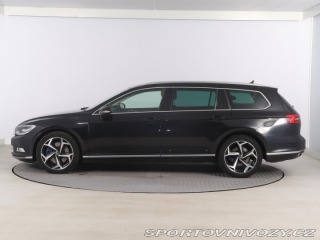 Volkswagen Ostatní modely Passat Highline 2.0 BiTDI 2014