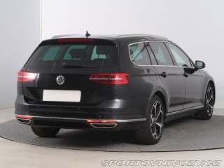 Volkswagen Ostatní modely Passat Highline 2.0 BiTDI 2014
