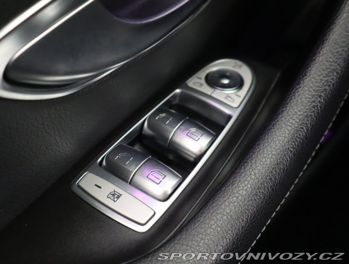 Mercedes-Benz E E 300 de 4MATIC 2021