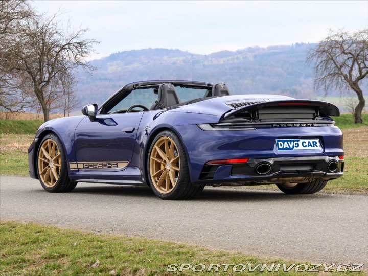 Porsche 911 3,0 V6 331kW 7MAN DPH Car 2021