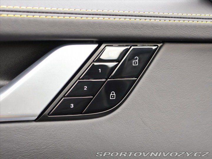 Porsche 911 3,0 V6 331kW 7MAN DPH Car 2021