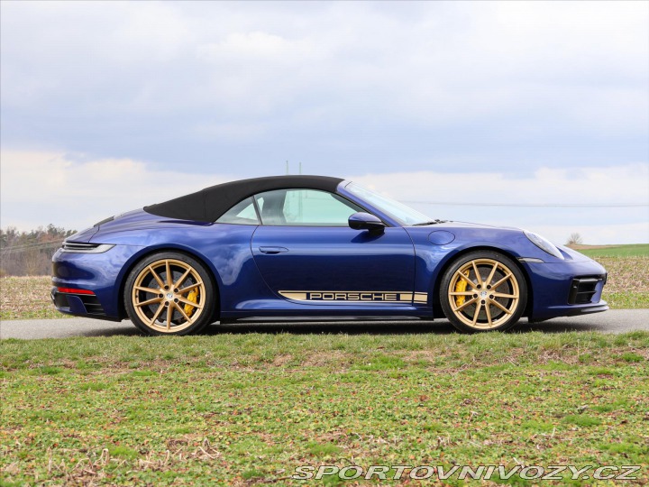 Porsche 911 3,0 V6 331kW 7MAN DPH Car 2021