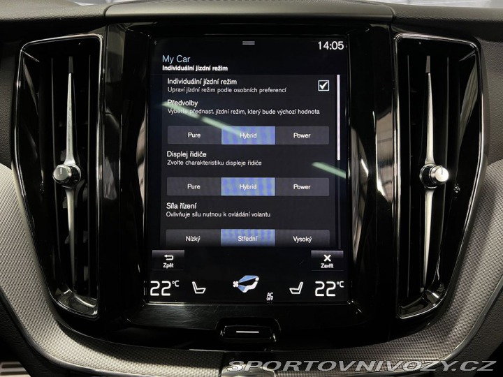 Volvo Ostatní modely XC60 T8 AWD R-DESIGN, WEBASTO, 2020