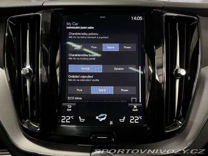 Volvo Ostatní modely XC60 T8 AWD R-DESIGN, WEBASTO, 2020