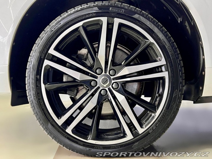 Volvo Ostatní modely XC60 T8 AWD R-DESIGN, WEBASTO, 2020