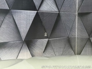 Volvo Ostatní modely XC60 T8 AWD R-DESIGN, WEBASTO, 2020